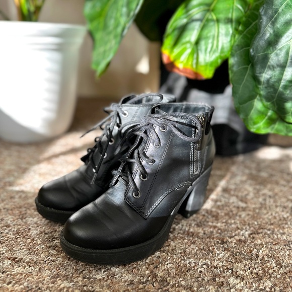 SOLD | Ankle booties w/laces - Picture 2 of 3
